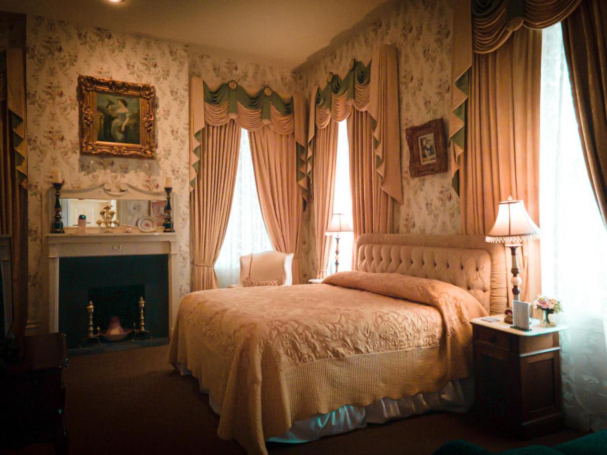The Guest House Historic Mansion Натчез Екстер'єр фото