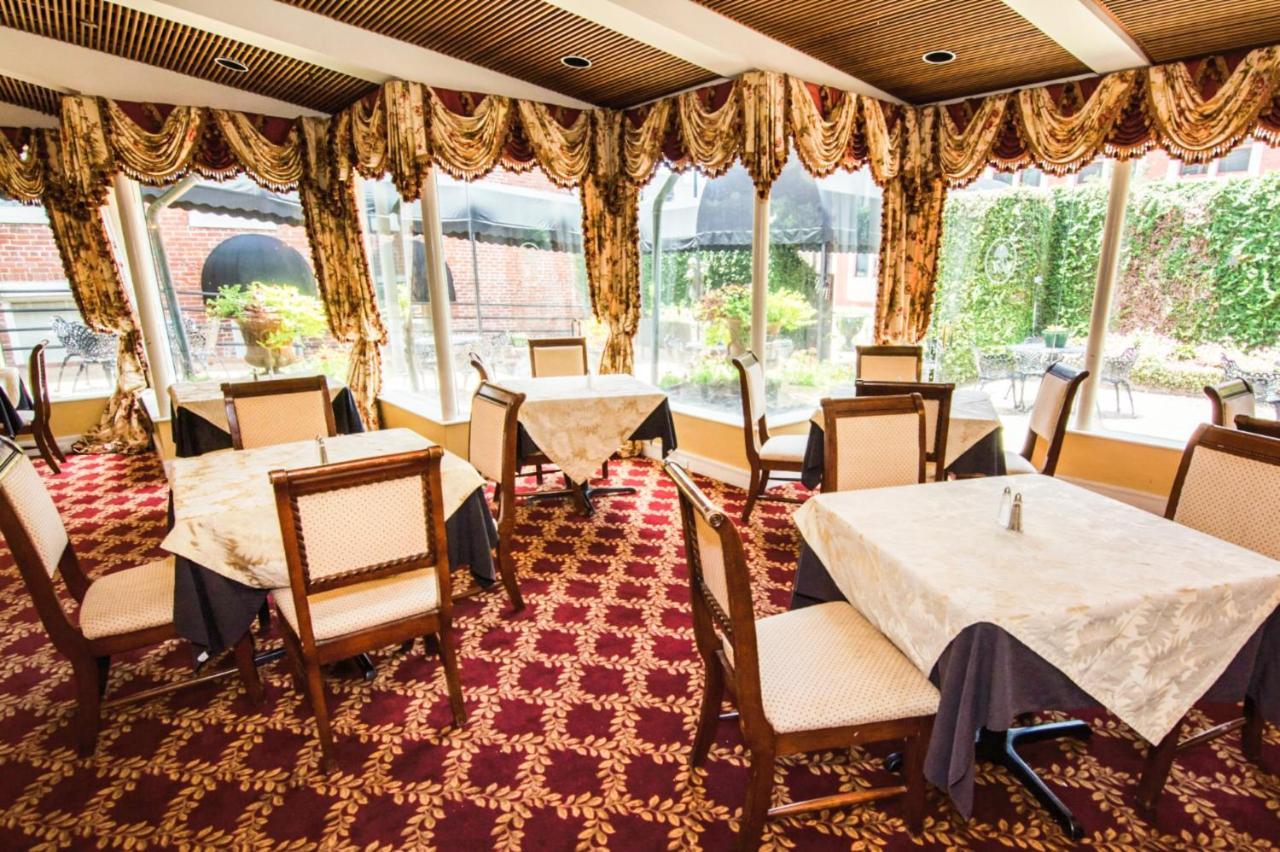 The Guest House Historic Mansion Натчез Екстер'єр фото