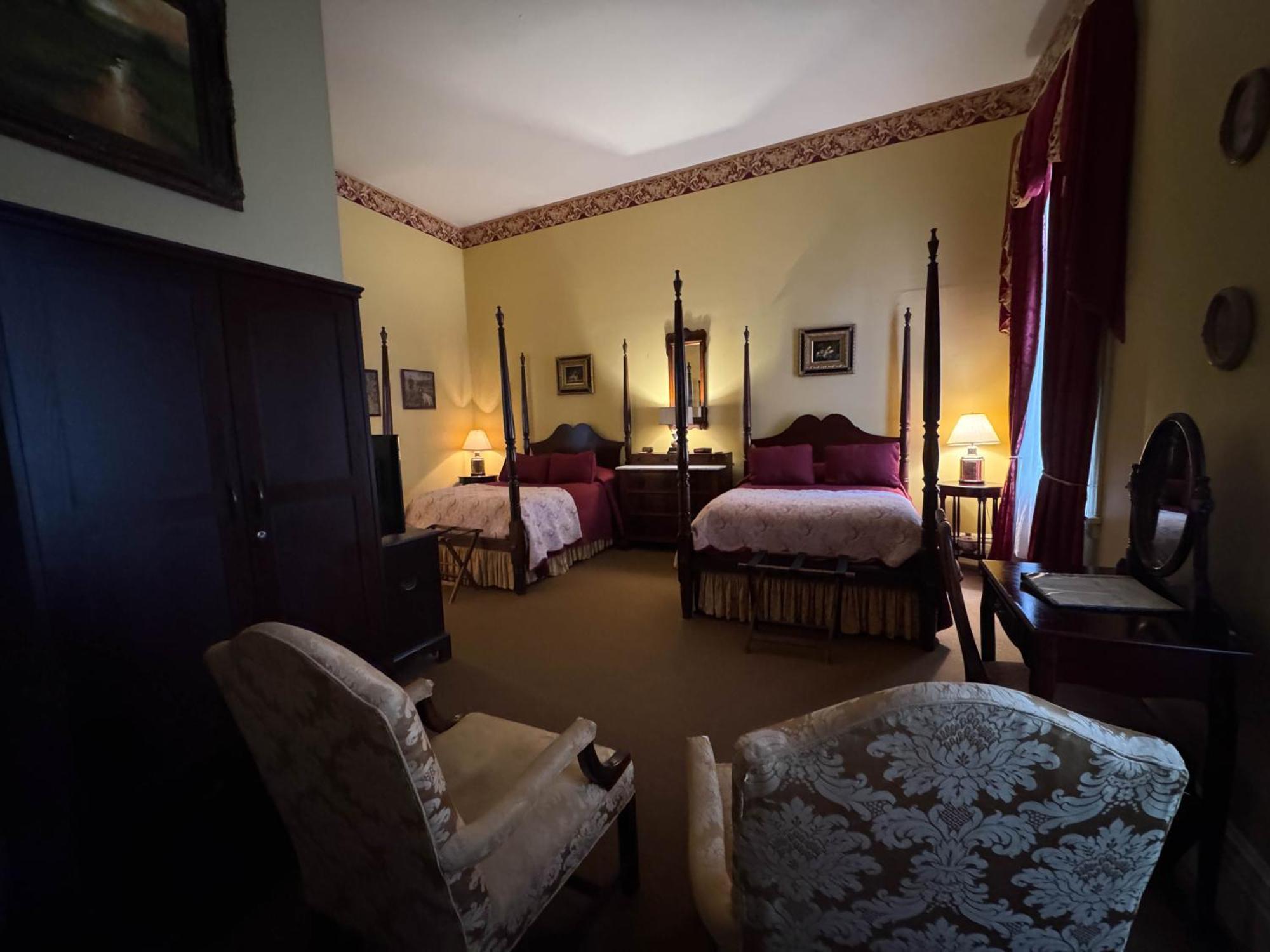 The Guest House Historic Mansion Натчез Екстер'єр фото